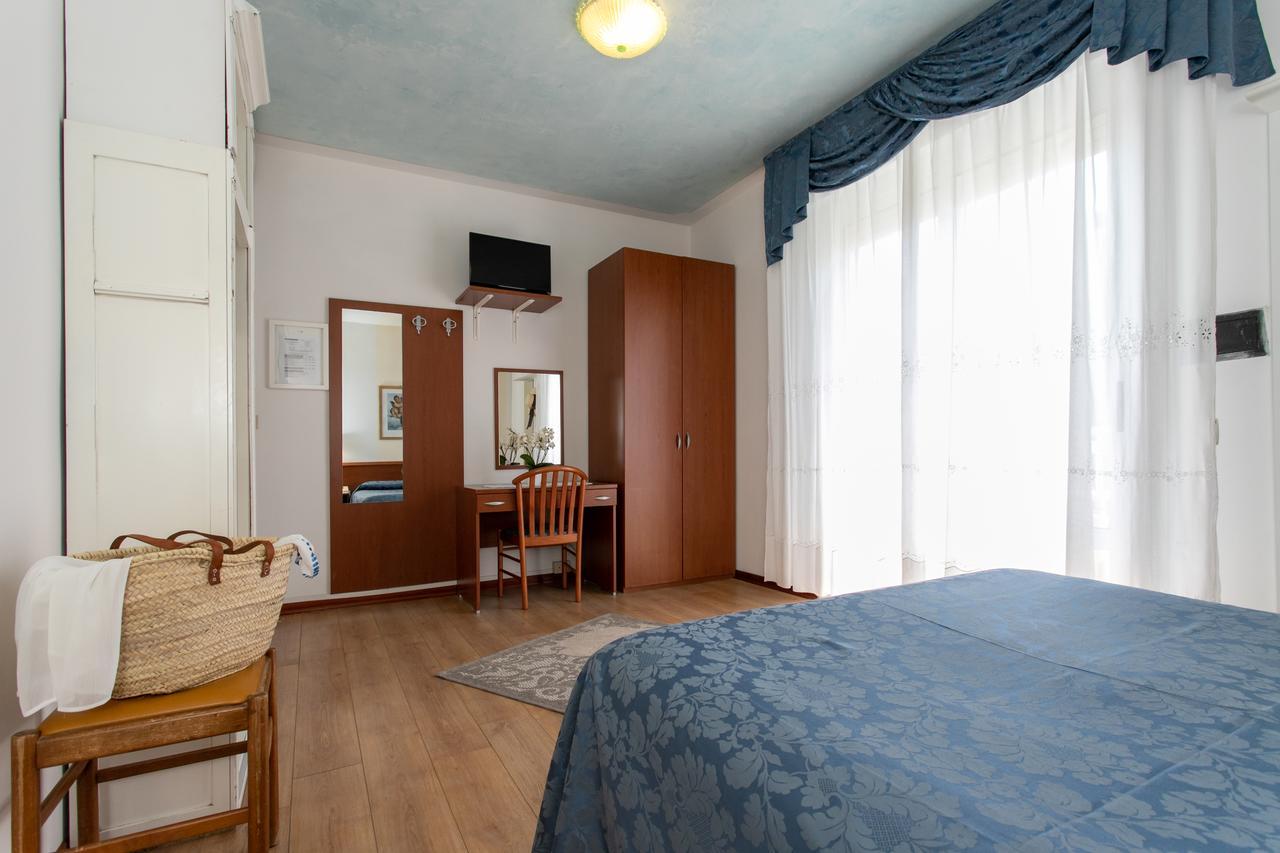 Hotel Panama Lido di Jesolo Exterior photo